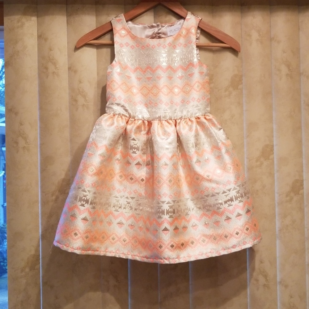 Girls dress